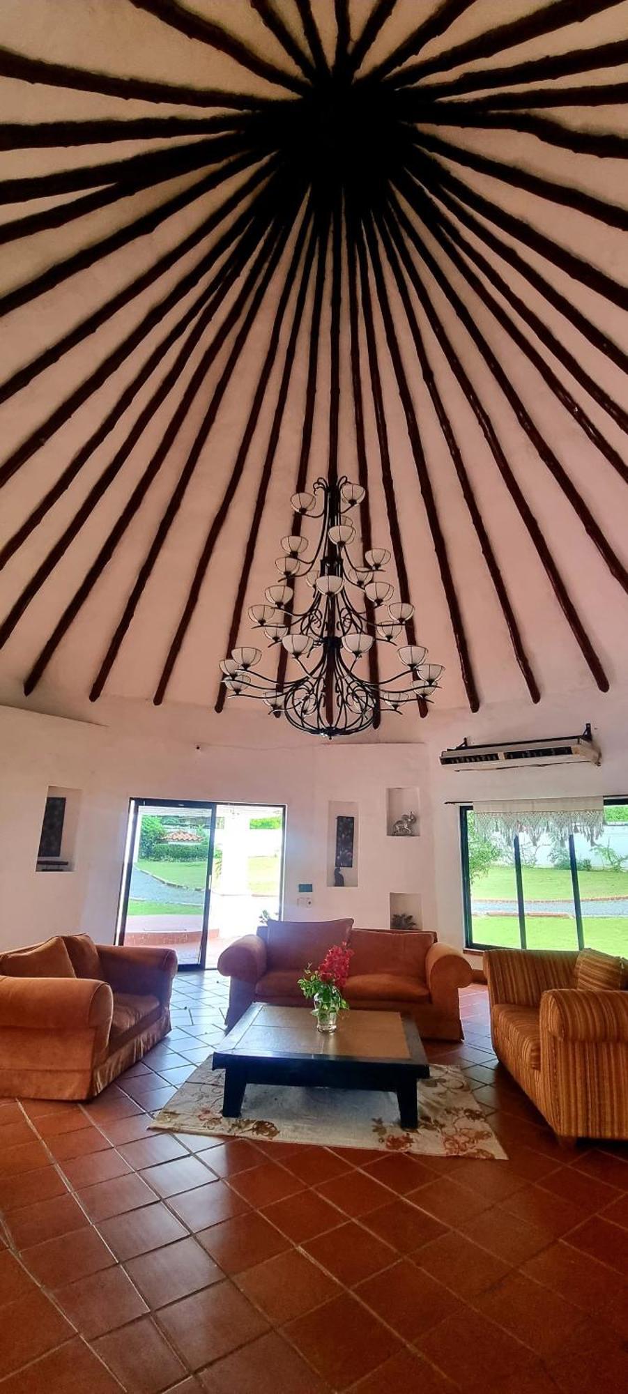 Mia Nueva Gorgona Hotel ภายนอก รูปภาพ